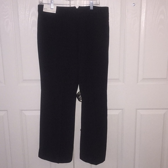 Ann Taylor Pin Striped Pants 12P - Picture 2 of 3